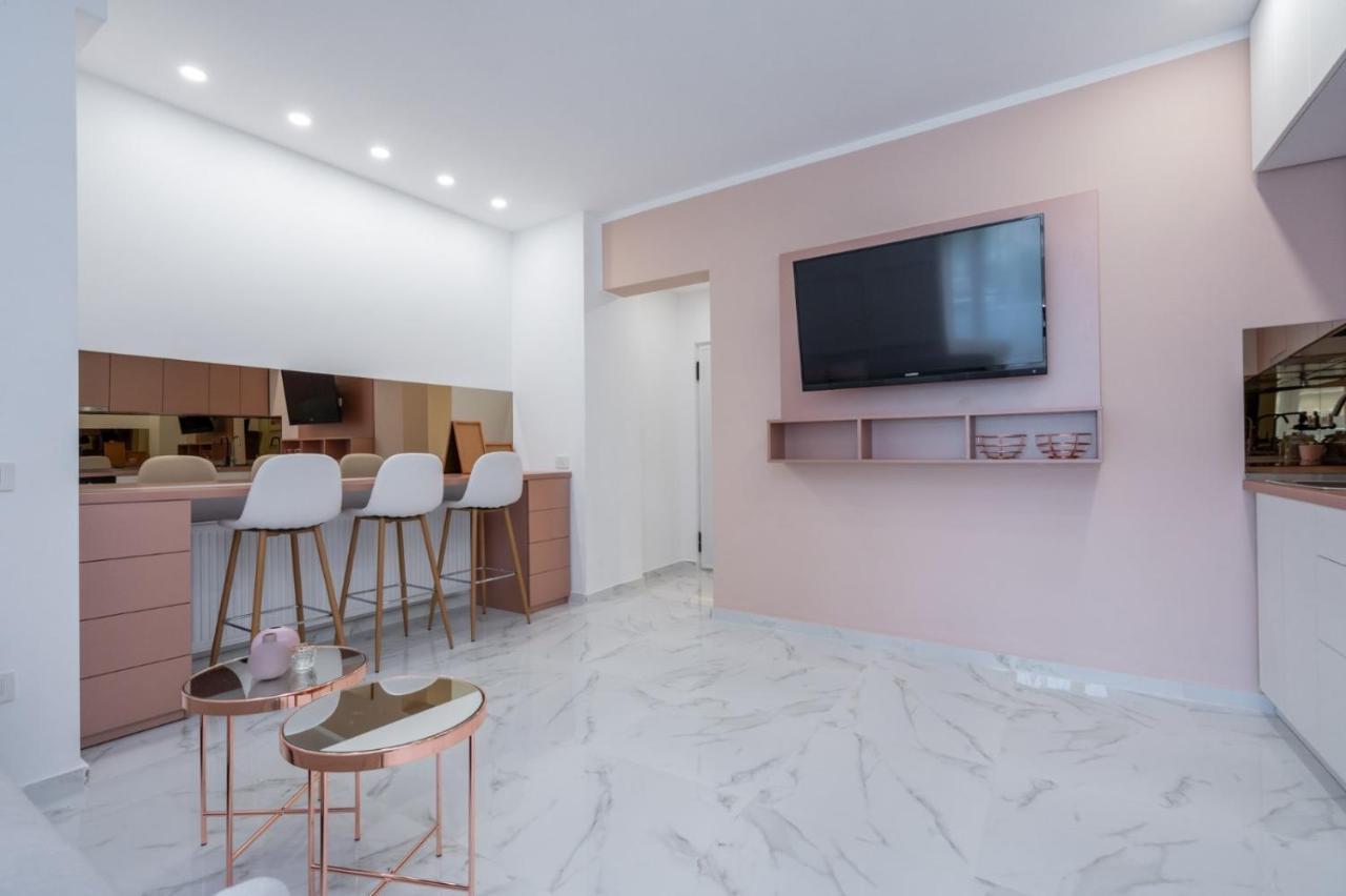 Fantastic City Center Apartment Bucarest Exterior foto